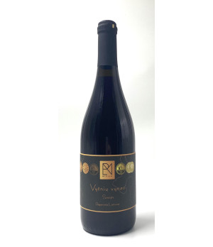 Vyšnių sausas vynas