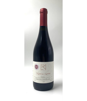 Vyšnių saldus vynas